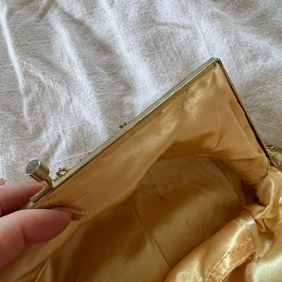 Vintage gold beaded purse - Picture 5 of 5